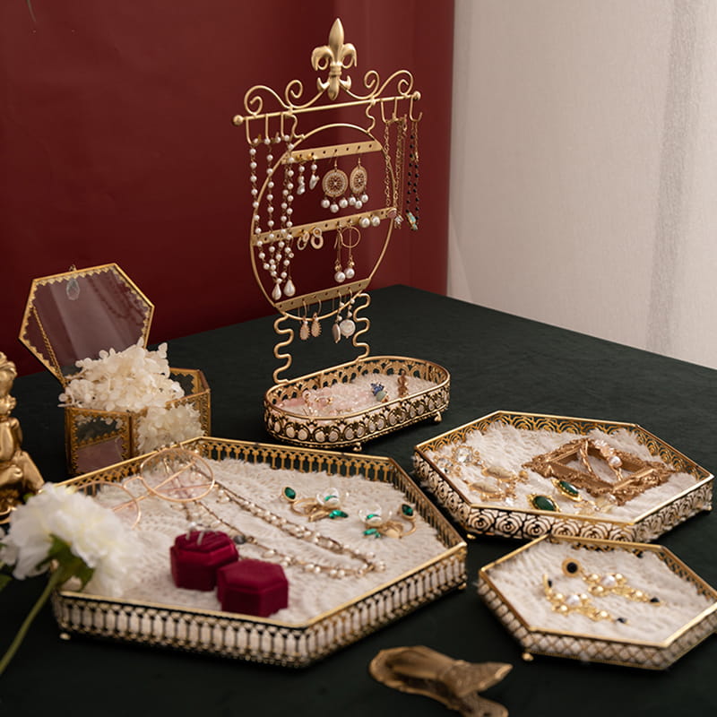 Raft de depozitare metalic pentru bijuterii