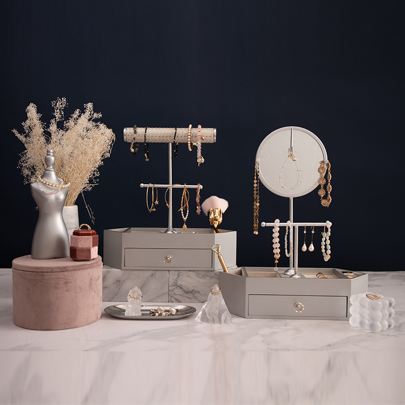 Organizator de bijuterii în formă de T Organizator de produse cosmetice de masă din lemn cu oglindă rotundă